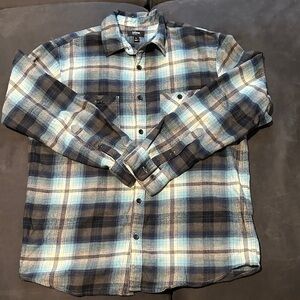Urban Pipeline Men's Blue and Black Plaid Shirt